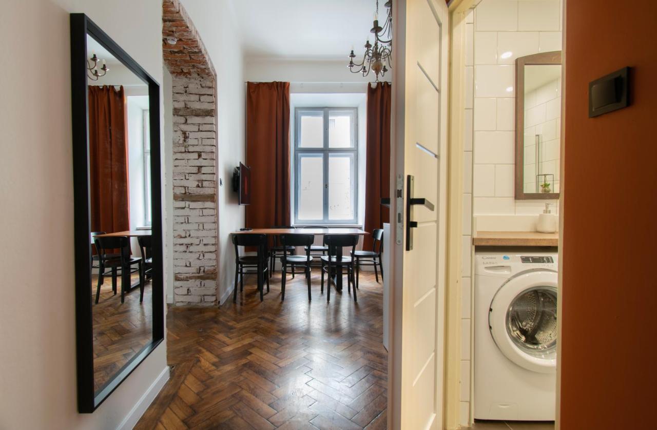 Apartments Studencka Street, Next To Planty Park كراكوفيا المظهر الخارجي الصورة