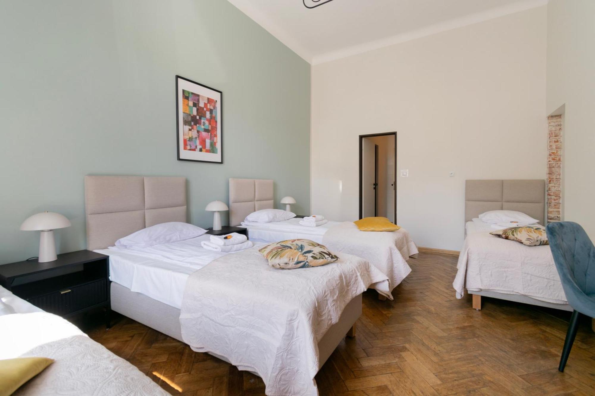 Apartments Studencka Street, Next To Planty Park كراكوفيا المظهر الخارجي الصورة
