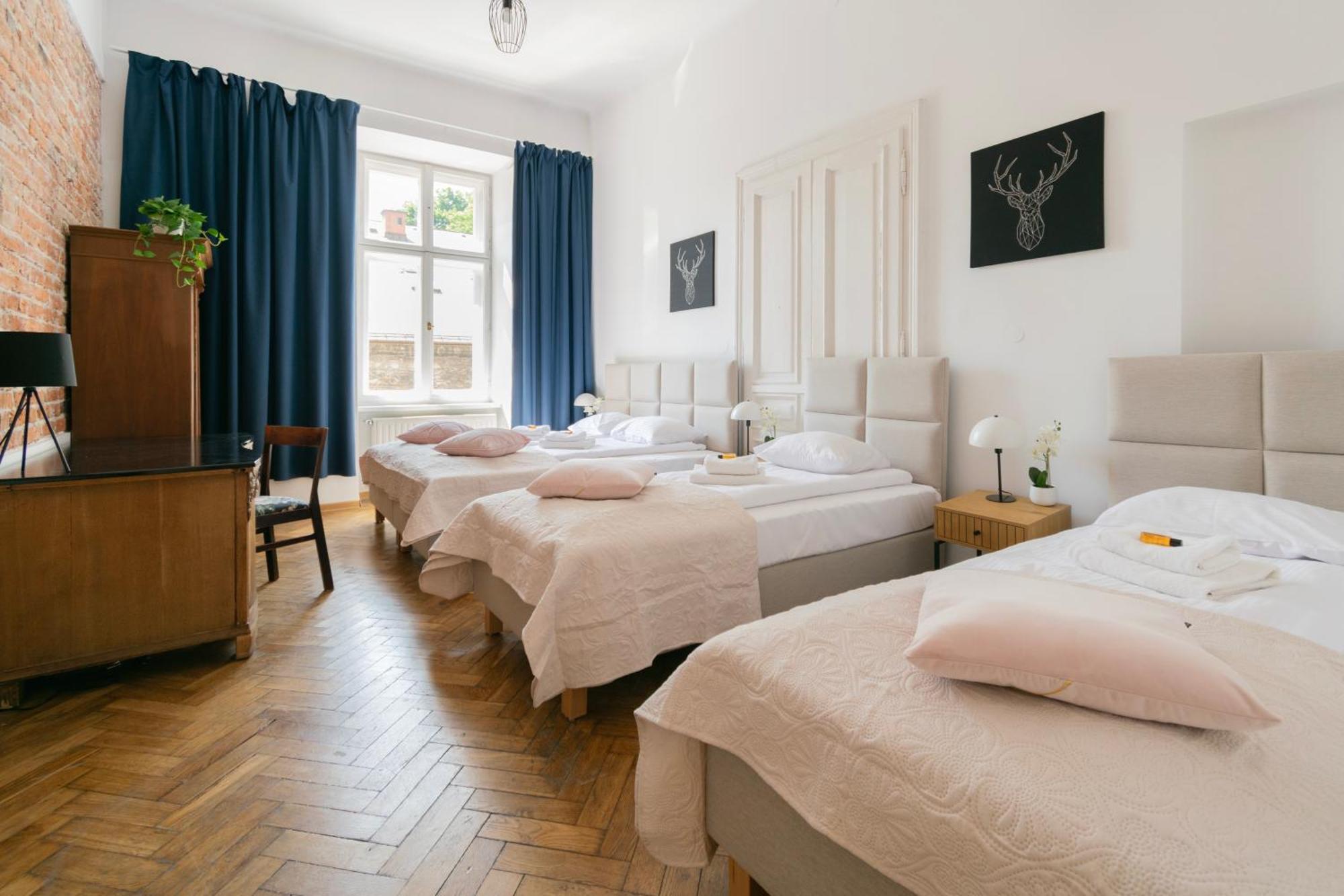 Apartments Studencka Street, Next To Planty Park كراكوفيا المظهر الخارجي الصورة