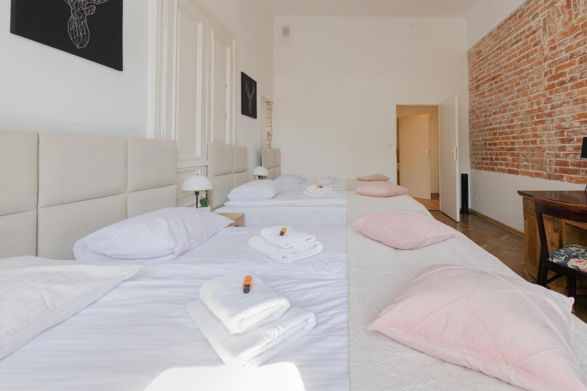 Apartments Studencka Street, Next To Planty Park كراكوفيا المظهر الخارجي الصورة